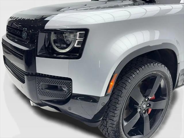 2024 Land Rover Defender 110 P400 X