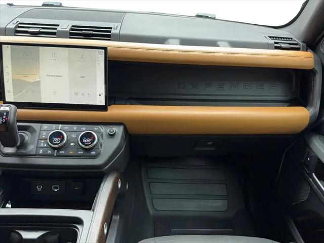 2024 Land Rover Defender 110 P400 X