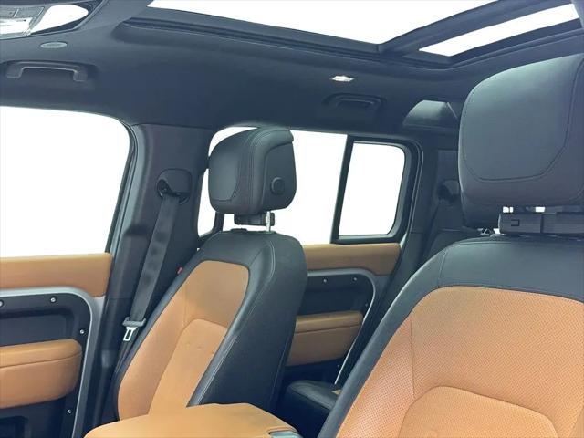 2024 Land Rover Defender 110 P400 X