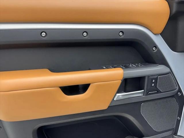 2024 Land Rover Defender 110 P400 X