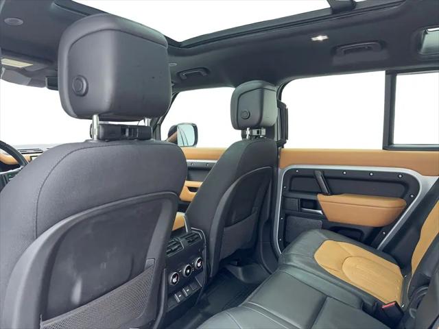 2024 Land Rover Defender 110 P400 X