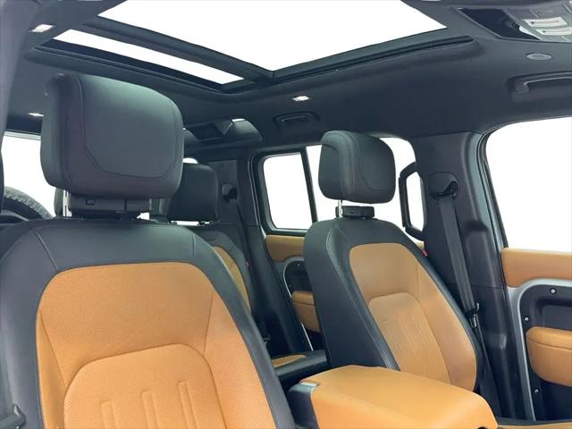 2024 Land Rover Defender 110 P400 X