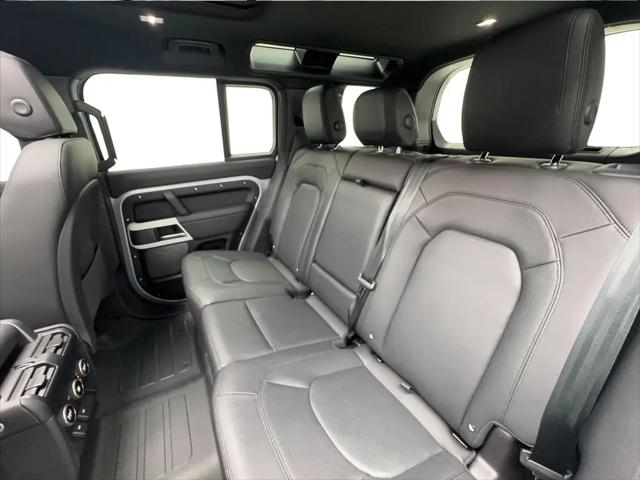 2024 Land Rover Defender 110 P400 S