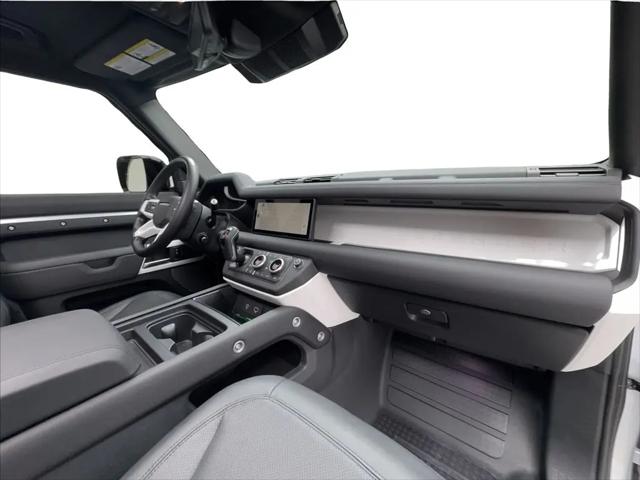 2024 Land Rover Defender 110 P400 S