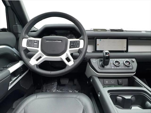 2024 Land Rover Defender 110 P400 S