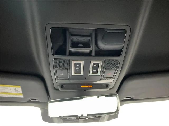 2024 Land Rover Defender 110 P400 S