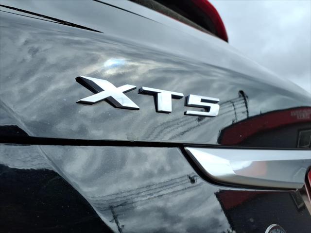 2021 Cadillac XT5 Sport