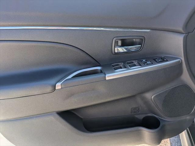 2025 Mitsubishi Outlander Sport 2.0 SE AWC