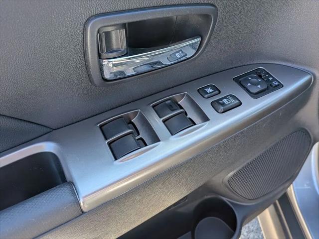 2025 Mitsubishi Outlander Sport 2.0 SE AWC