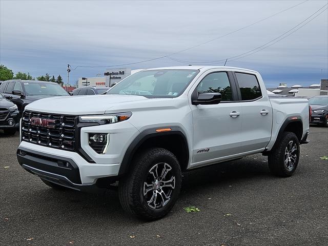 2023 GMC Canyon 4WD Crew Cab Short Box AT4 2023 GMC Canyon 4WD Crew Cab Short Box AT4