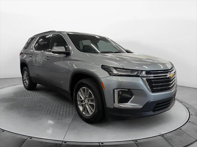 2023 Chevrolet Traverse AWD LT Leather