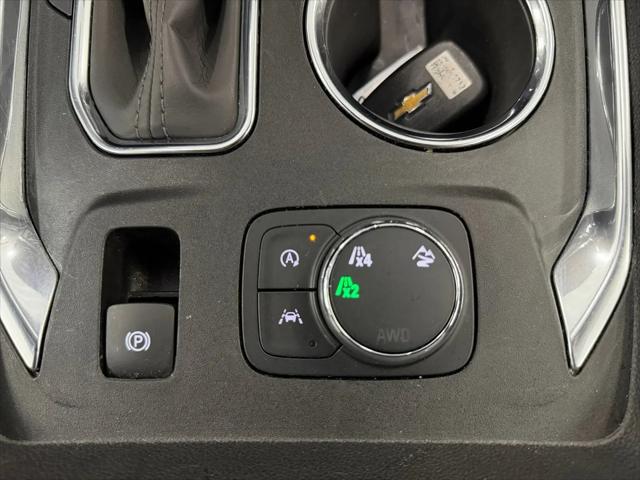 2023 Chevrolet Traverse AWD LT Leather
