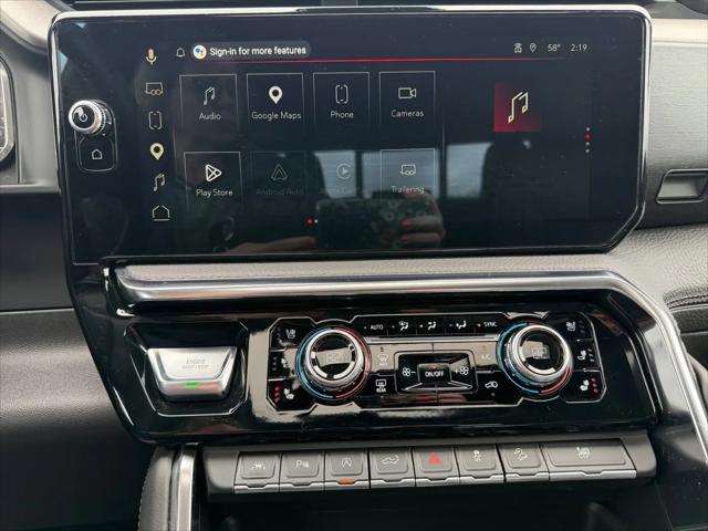 2023 GMC Sierra 1500 4WD Crew Cab Short Box Denali