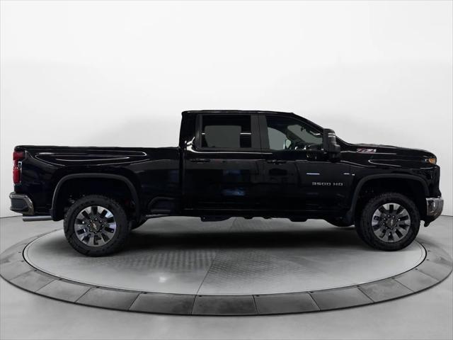 2026 Chevrolet Silverado 3500HD Crew Cab, Standard Bed, LT, 4WD