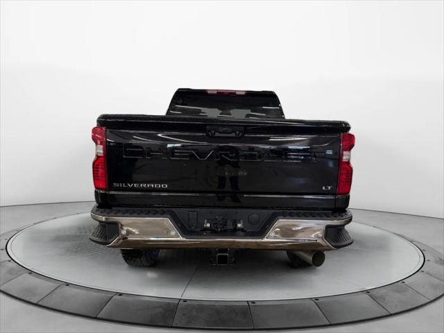 2026 Chevrolet Silverado 3500HD Crew Cab, Standard Bed, LT, 4WD