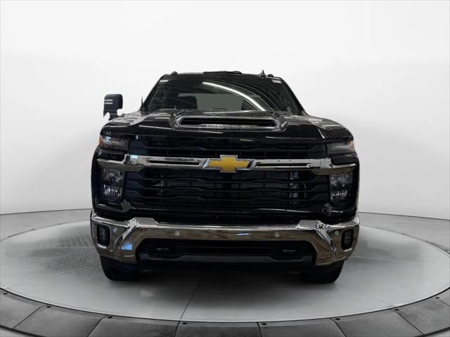 2026 Chevrolet Silverado 3500HD Crew Cab, Standard Bed, LT, 4WD
