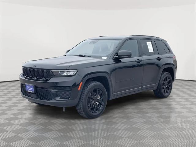 2024 Jeep Grand Cherokee Altitude 4x4 for sale in Lincoln, NE