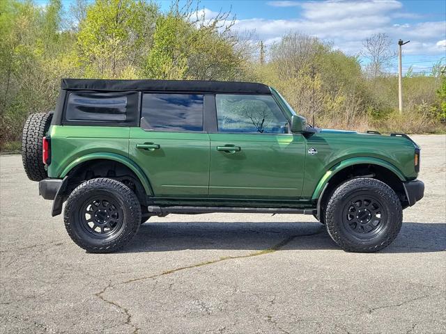 2023 Ford Bronco Base
