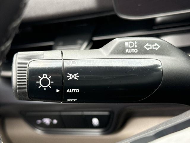 2025 Kia Carnival MPV LXS