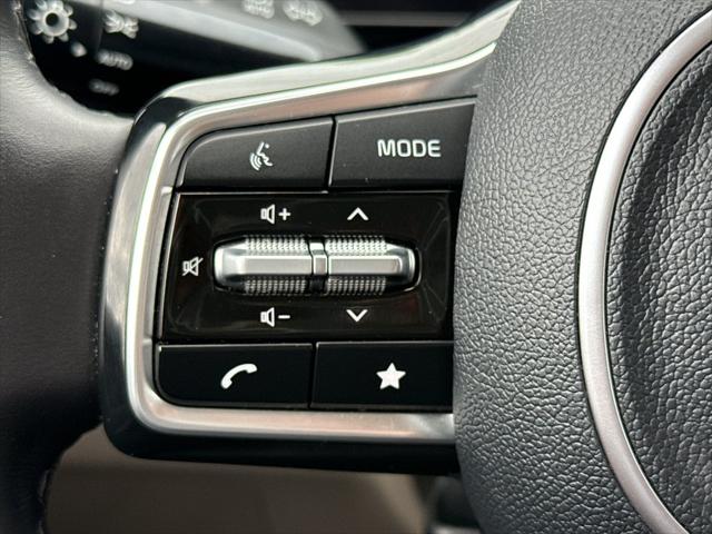 2025 Kia Carnival MPV LXS