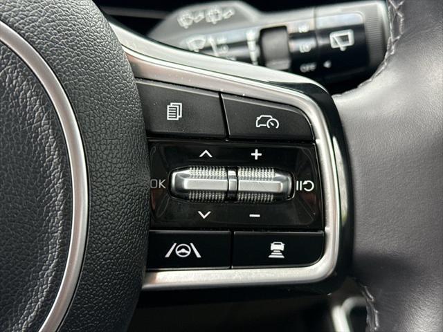 2025 Kia Carnival MPV LXS