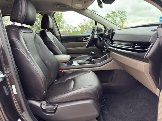 2025 Kia Carnival MPV LXS