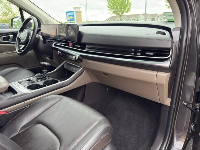 2025 Kia Carnival MPV LXS