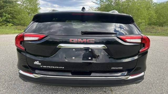 2024 GMC Terrain AWD SLT