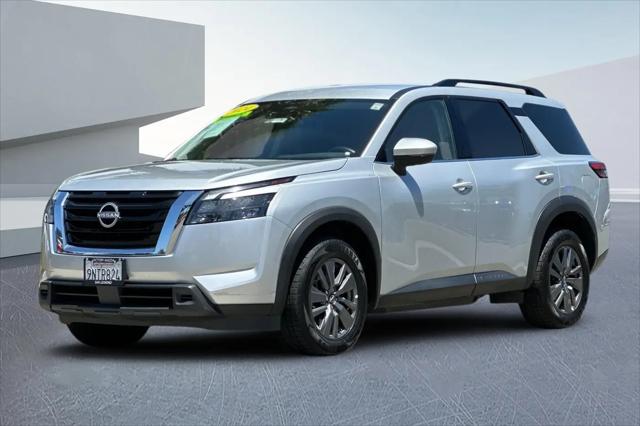 2024 Nissan Pathfinder SV FWD