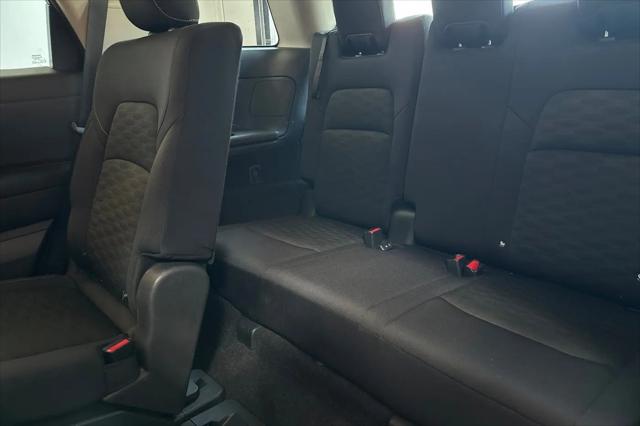 2024 Nissan Pathfinder SV FWD