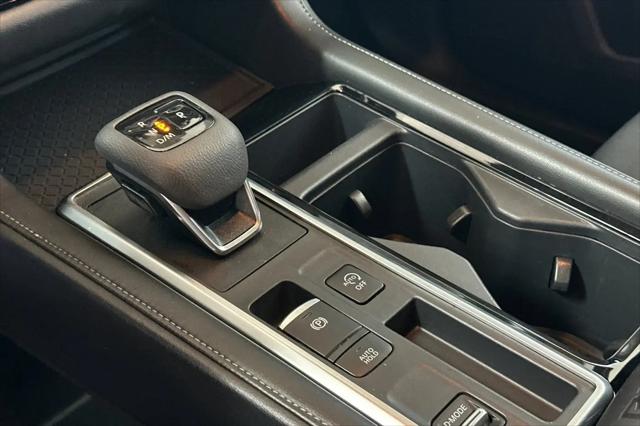 2024 Nissan Pathfinder SV FWD