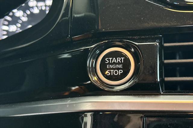 2024 Nissan Pathfinder SV FWD