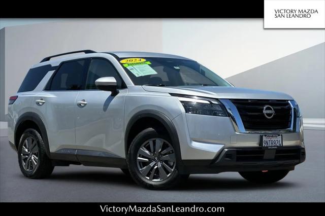 2024 Nissan Pathfinder Utility 4D SV 2WD Average Price & Estimated
