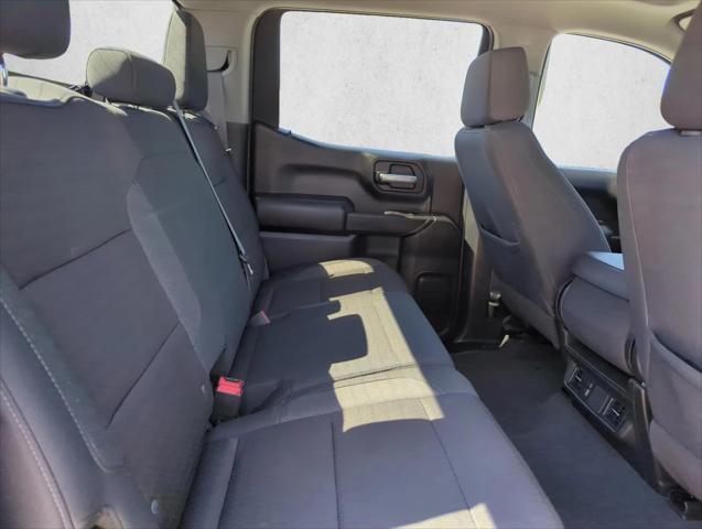 2024 Chevrolet Silverado 1500 2WD Crew Cab Short Bed Custom