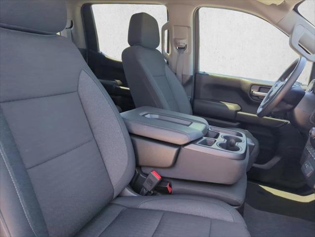 2024 Chevrolet Silverado 1500 2WD Crew Cab Short Bed Custom