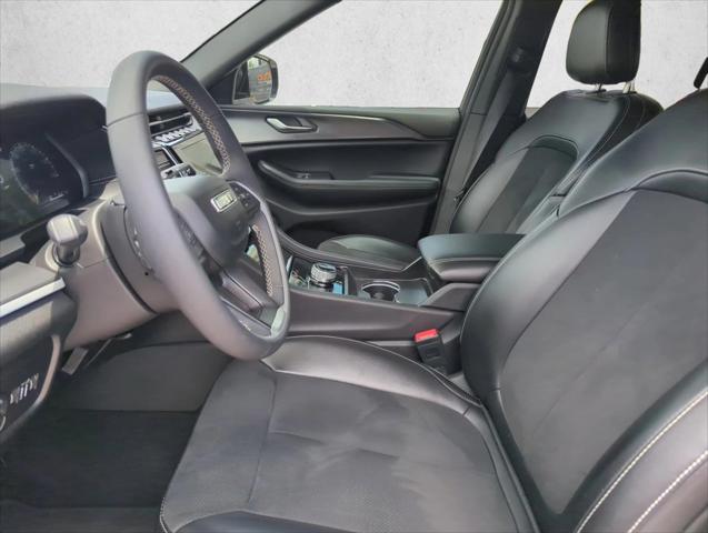 2024 Jeep Grand Cherokee Altitude 4x2