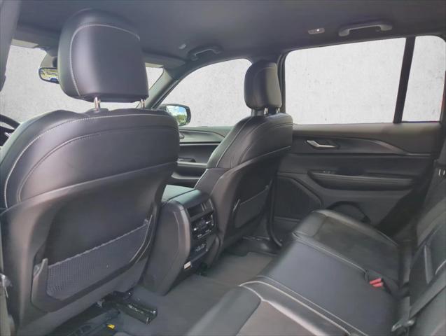 2024 Jeep Grand Cherokee Altitude 4x2
