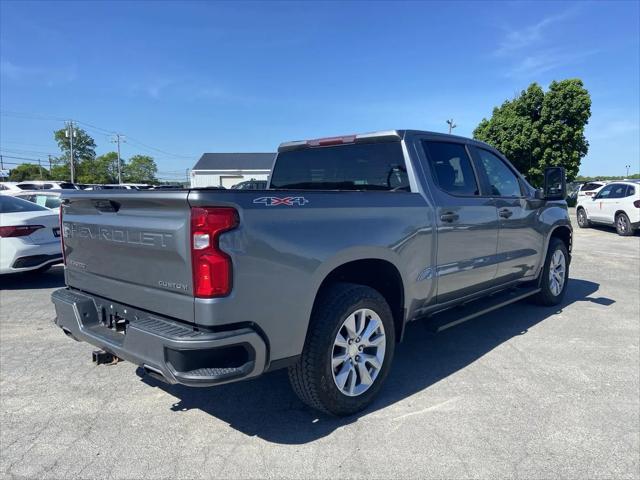 2020 Chevrolet Silverado 1500 4WD Crew Cab Short Bed Custom