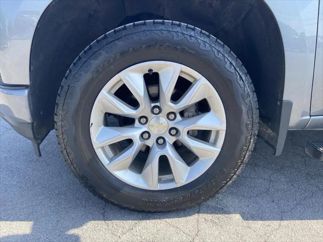 2020 Chevrolet Silverado 1500 4WD Crew Cab Short Bed Custom