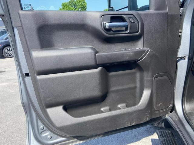 2020 Chevrolet Silverado 1500 4WD Crew Cab Short Bed Custom