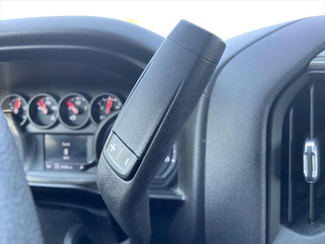 2020 Chevrolet Silverado 1500 4WD Crew Cab Short Bed Custom