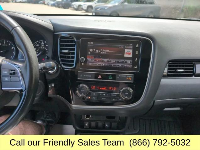 2019 Mitsubishi Outlander SE