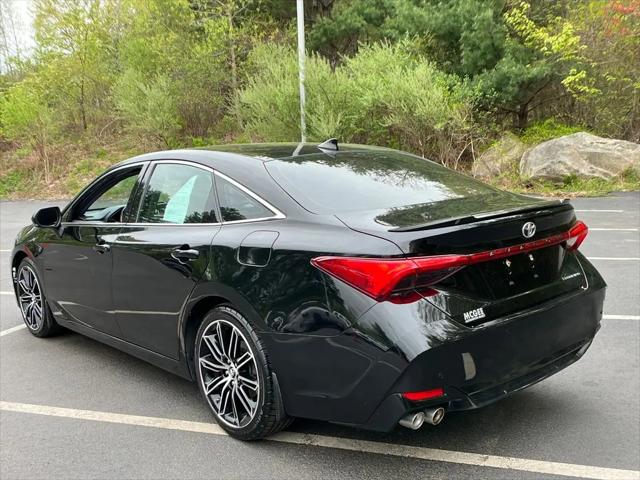 2019 Toyota Avalon Touring