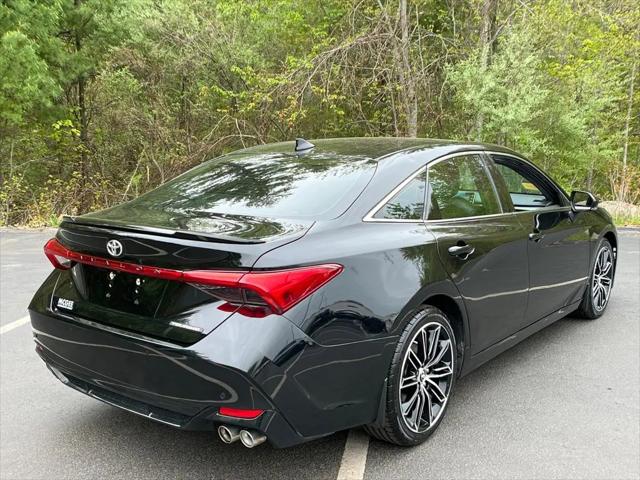 2019 Toyota Avalon Touring