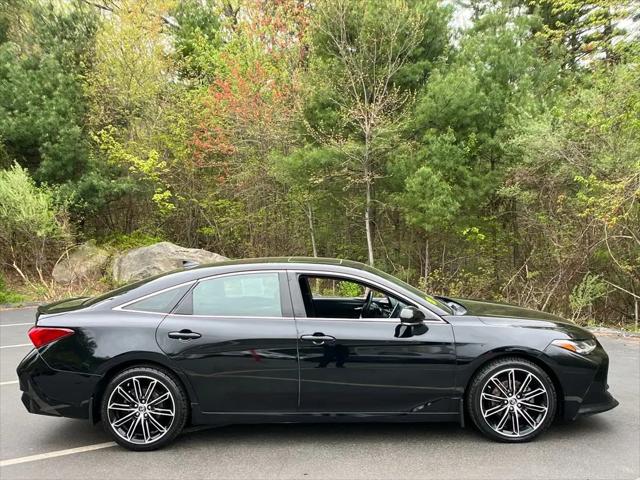 2019 Toyota Avalon Touring