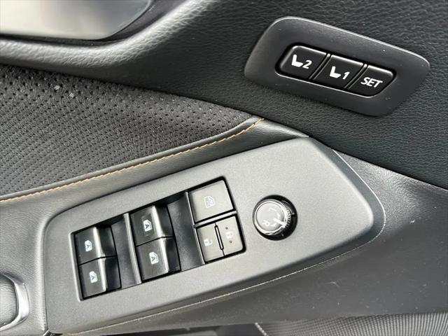 2019 Toyota Avalon Touring