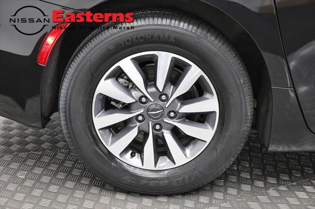 2023 Chrysler Pacifica Hybrid Touring L