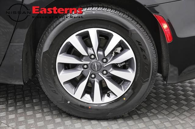 2023 Chrysler Pacifica Hybrid Touring L