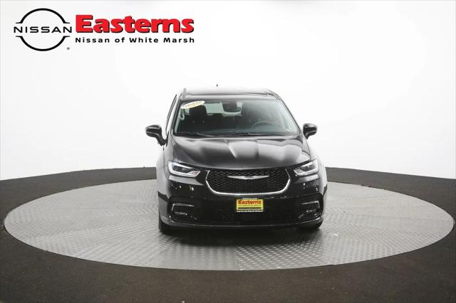 2023 Chrysler Pacifica Hybrid Touring L