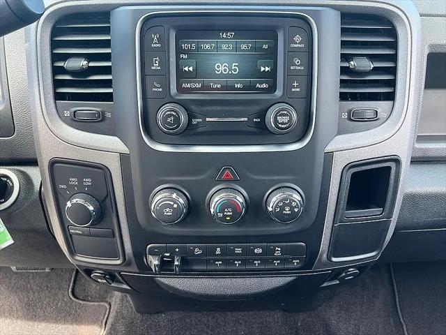 2017 Ram 2500 Tradesman Crew Cab 4x4 6'4" Box